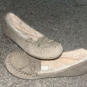 NWOT slippers